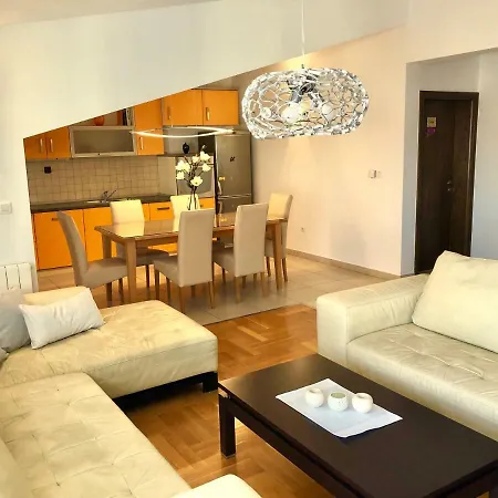 Apartment Paula *